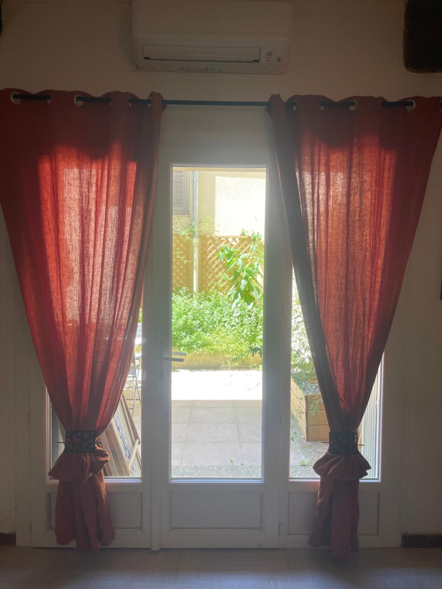 Appartement Intra Muros Avec Cour Privee 亞維農 外观 照片